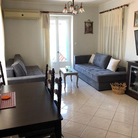 Veranda Blue - Poros Apartment Poros Town ภายนอก รูปภาพ