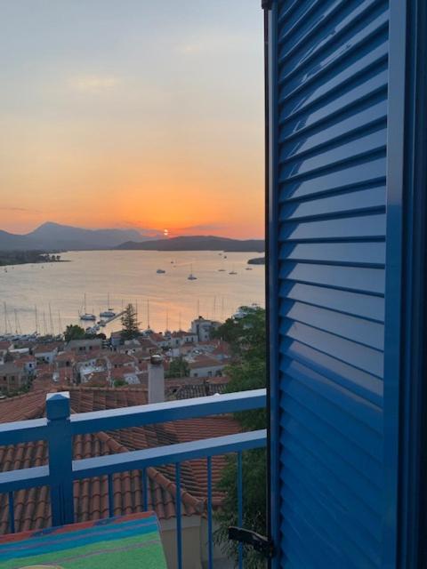 Veranda Blue - Poros Apartment Poros Town ภายนอก รูปภาพ